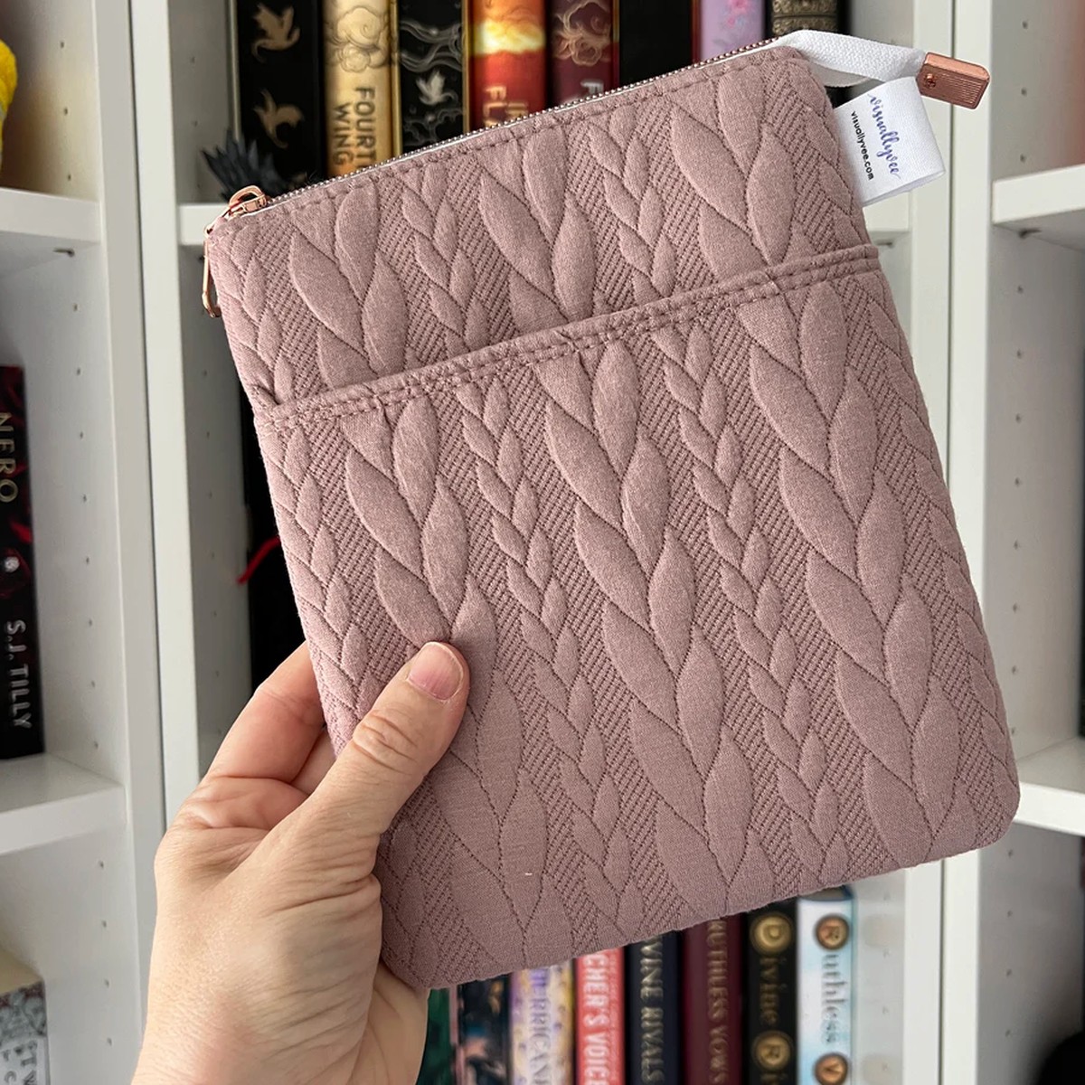 Its Sweater Weather - Dusty Rose e-reader Zippered Sleeve