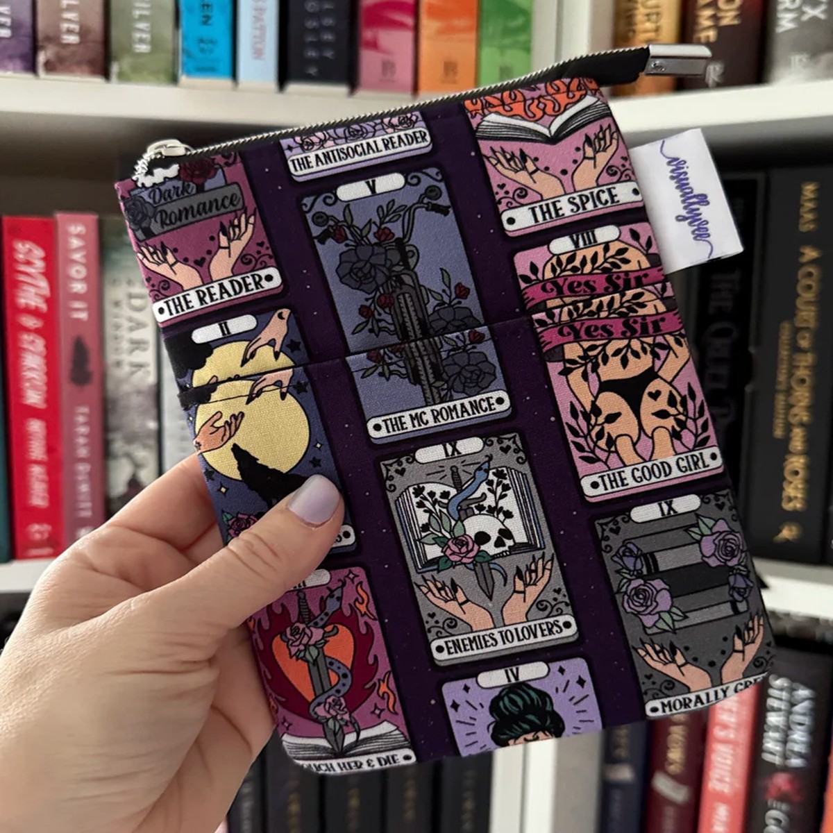 Dark Romance Tarot Cards e-reader Zippered Sleeve