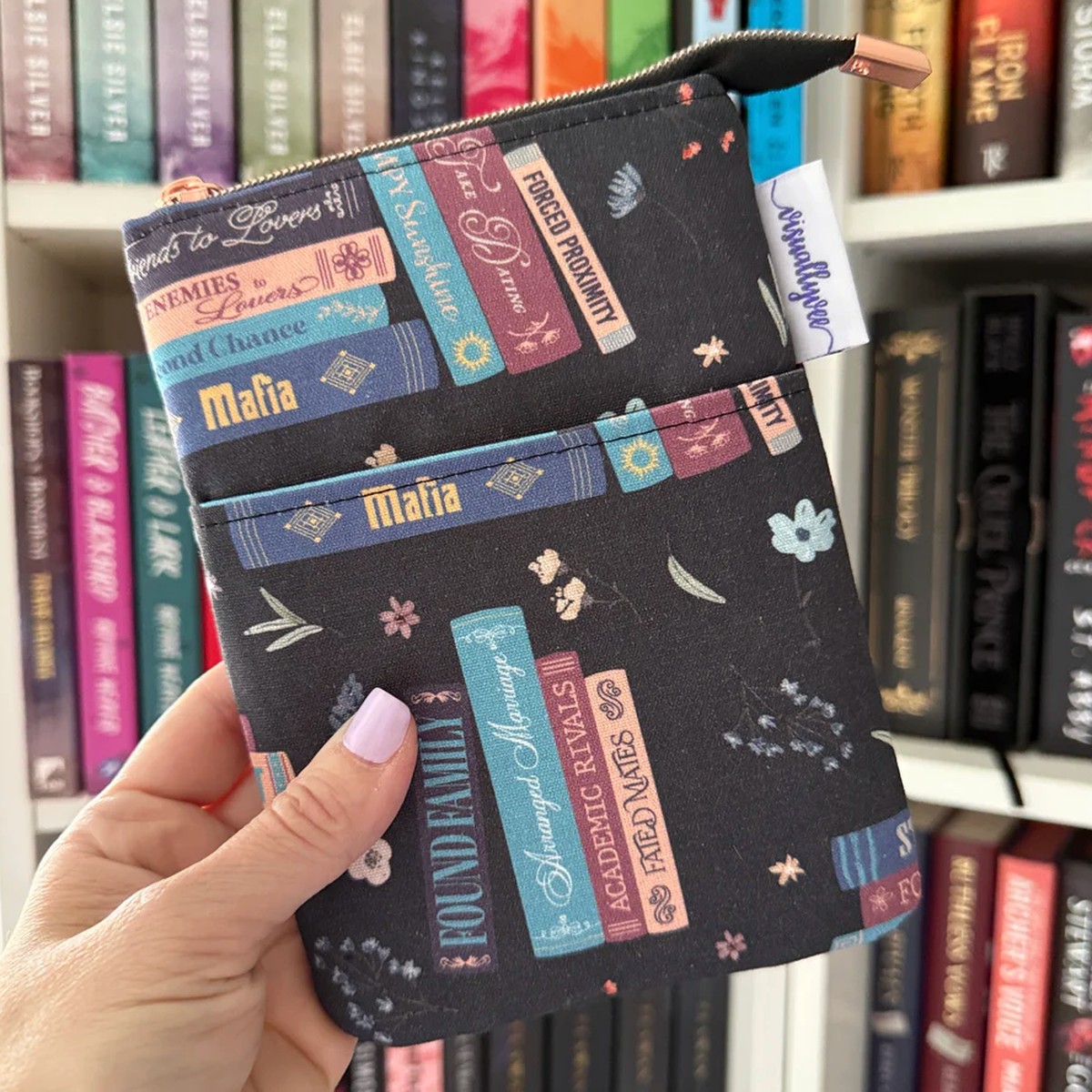 All the Romance Tropes - e-reader Zippered Sleeve
