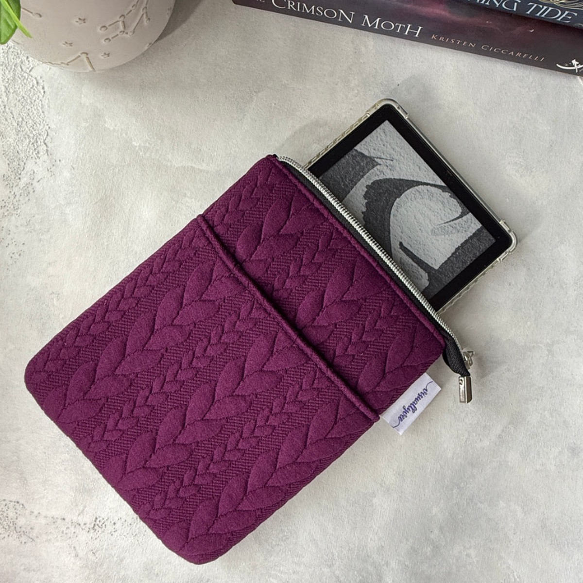 Its Sweater Weather - Plum - e-reader Zippered Sleeve