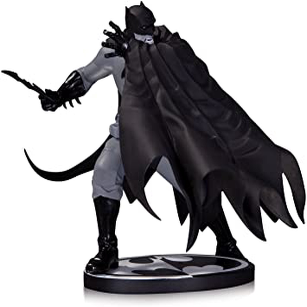 BATMAN BLACK WHITE STATUE BY DAVE JOHNSON