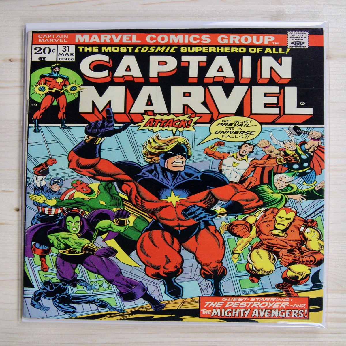 Captain Marvel 31 Marvel (1974) 90 VFNM Thanos War