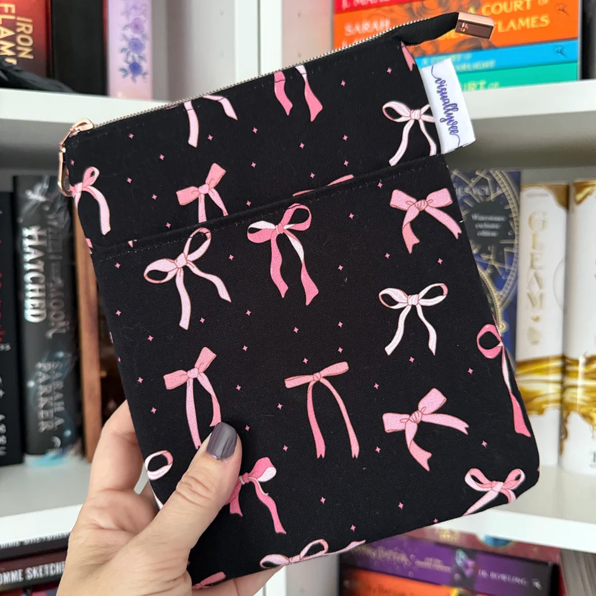 Coquette Bows - e-reader Zippered Sleeve