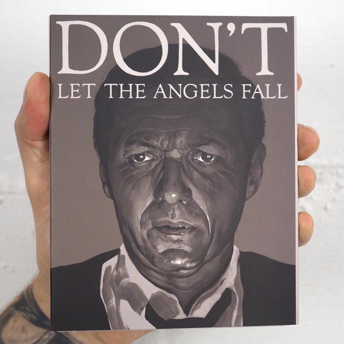 Dont Let the Angels Fall