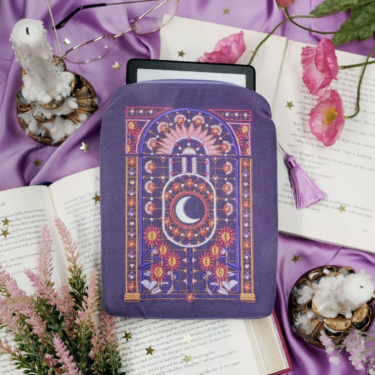 Iridescence E-Reader Sleeve - Purple
